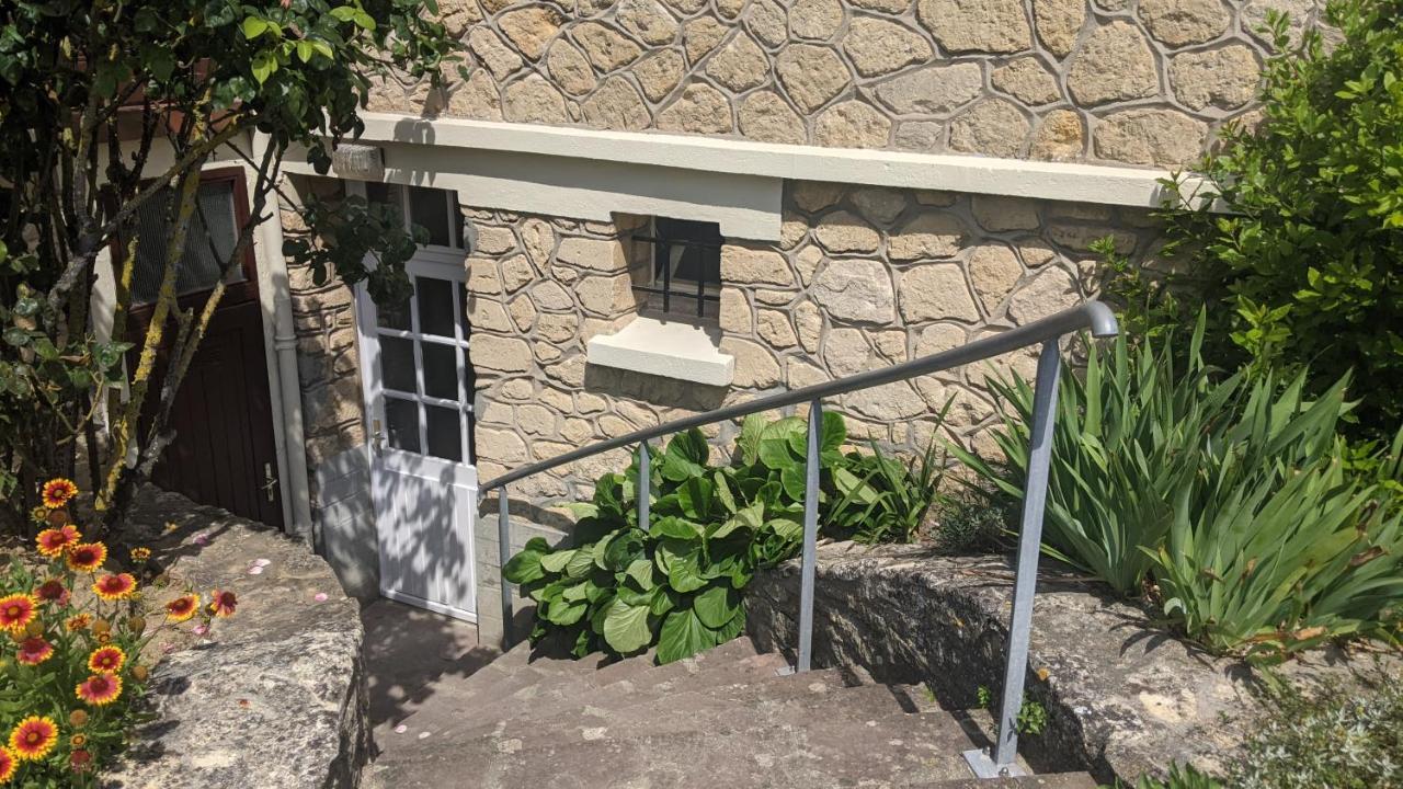 Seashore Hideaway Studio Hermanville-sur-Mer Exterior photo